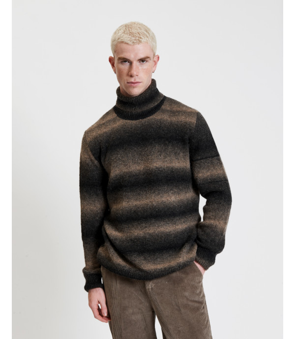 Gradient effect turtleneck sweater