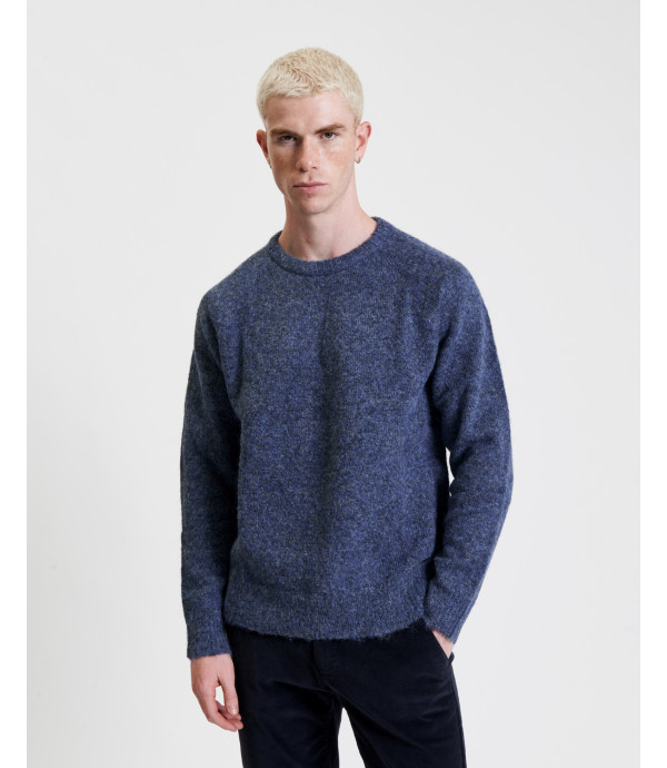 Boucle effect raglan sweater