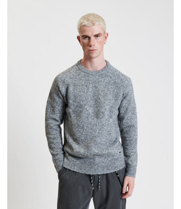 Boucle effect raglan sweater